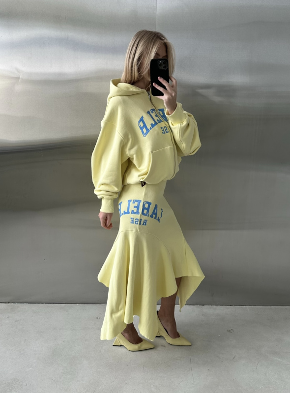 Юбка с клиньями из фактурного трикотажа