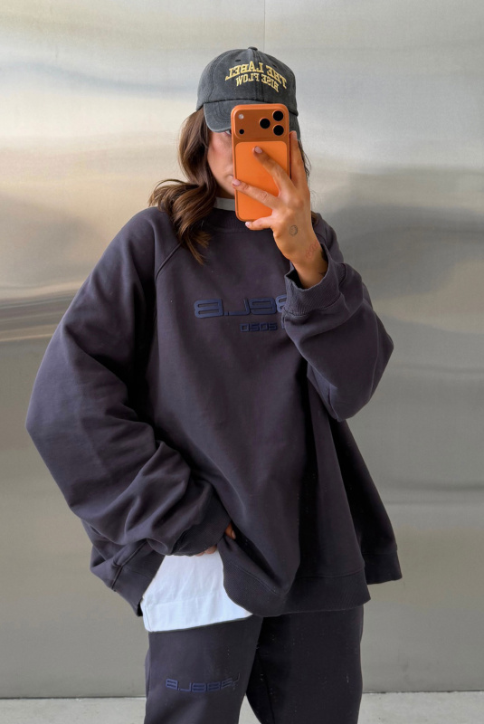 Свитшот овер фит