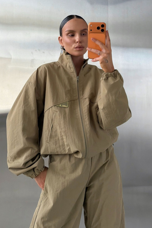 Куртка плащевая