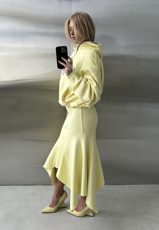 Юбка с клиньями из фактурного трикотажа