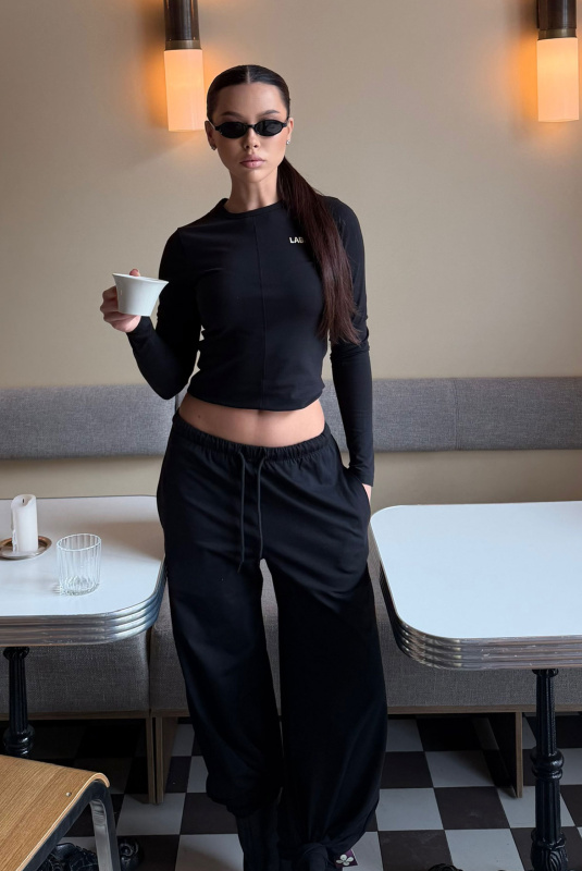 Брюки широкие