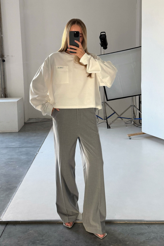 Лонгслив укороченный с карманом WHITE