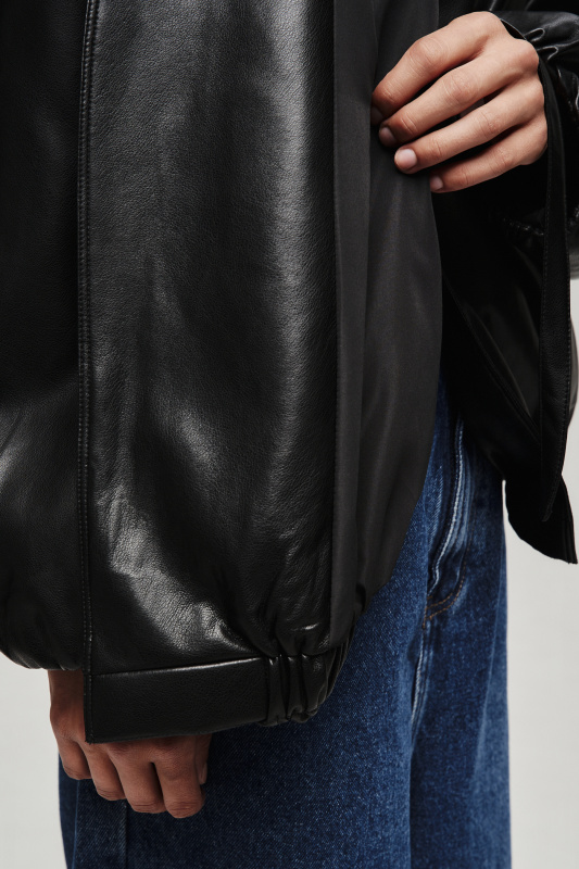 Куртка из экокожи