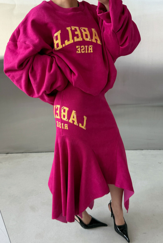 Юбка с клиньями из фактурного трикотажа