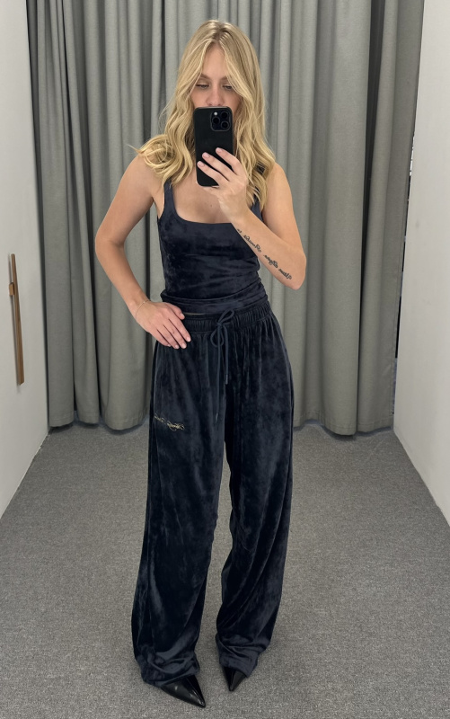 Брюки "бананы" из велюра BLUE