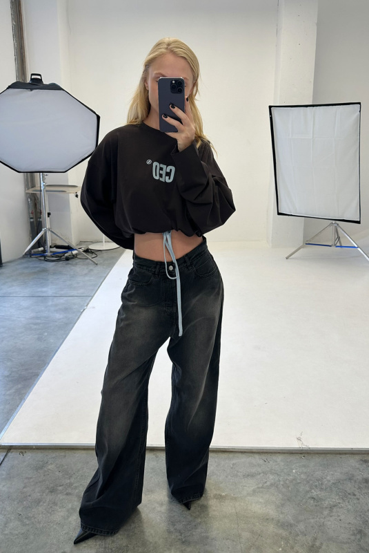 Лонгслив на кулисе BROWN