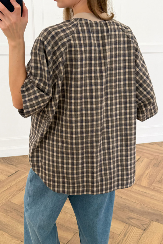 Футболка объемная в клетку