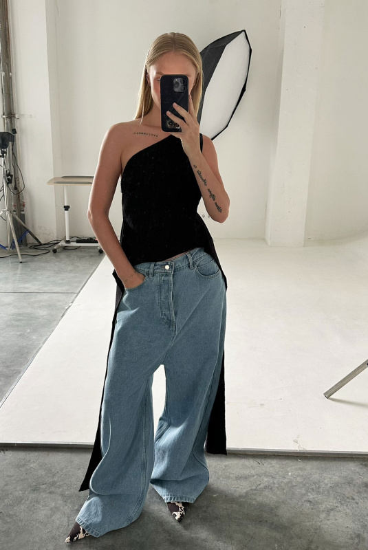 Топ "Swallow" Черный ULLA & LABEL .B