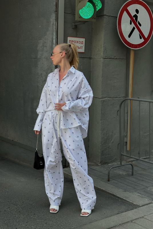 Рубашка объемная из хлопка с паттерном WHITE Рубашка объемная из хлопка с паттерном WHITE