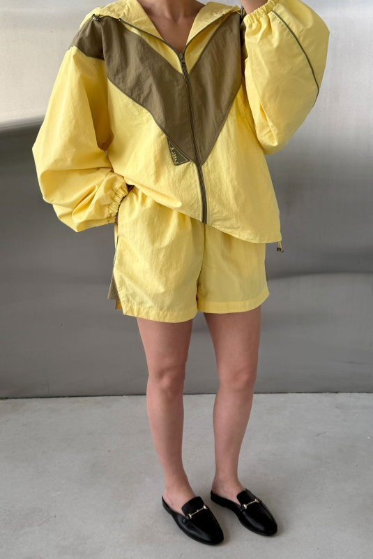 Шорты плащевые