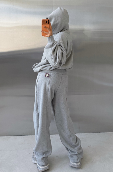 Брюки спортивные