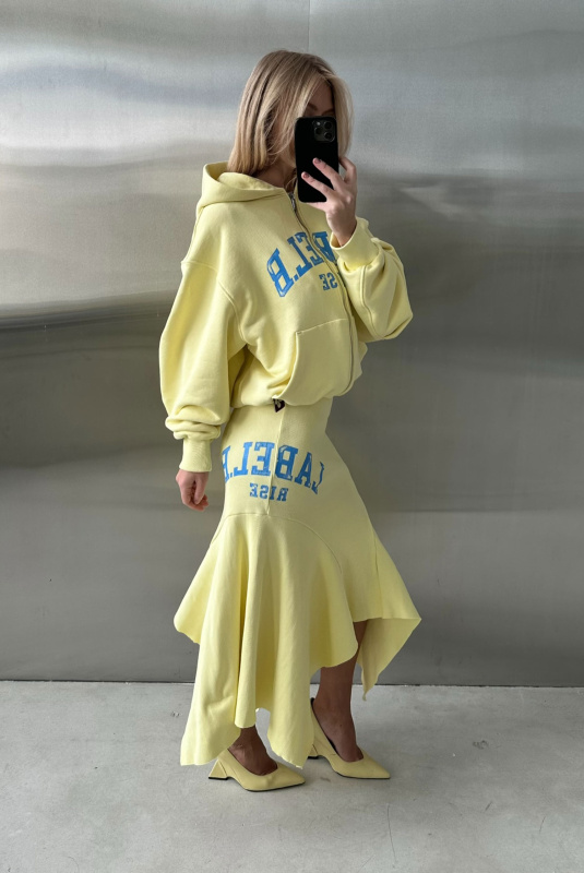 Юбка с клиньями из фактурного трикотажа