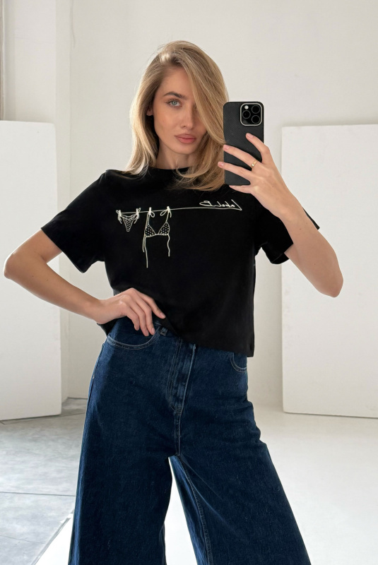 Футболка укороченная с принтом BIKINIS BLACK