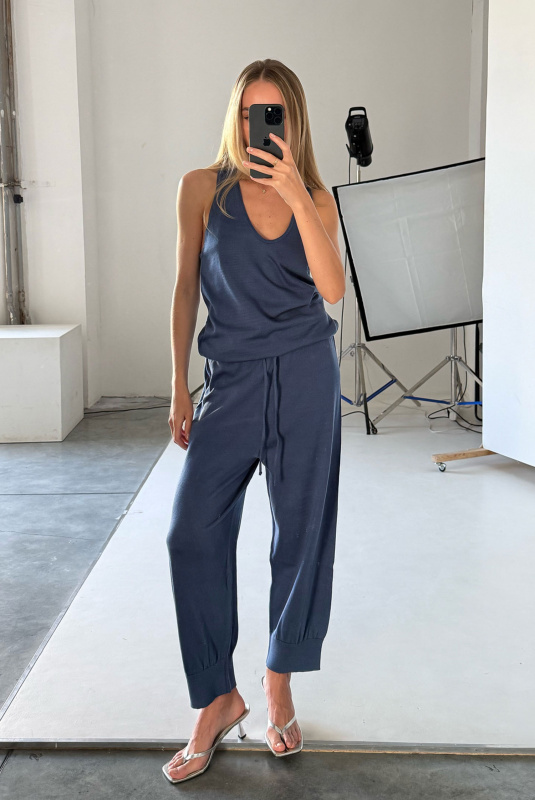 Брюки джогеры вязаные BLUE Брюки джогеры вязаные BLUE