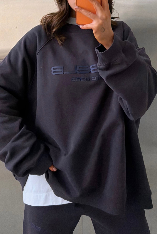 Свитшот овер фит