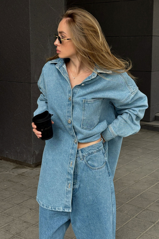 Джинсы на низкой посадке LIGHT BLUE Джинсы на низкой посадке LIGHT BLUE