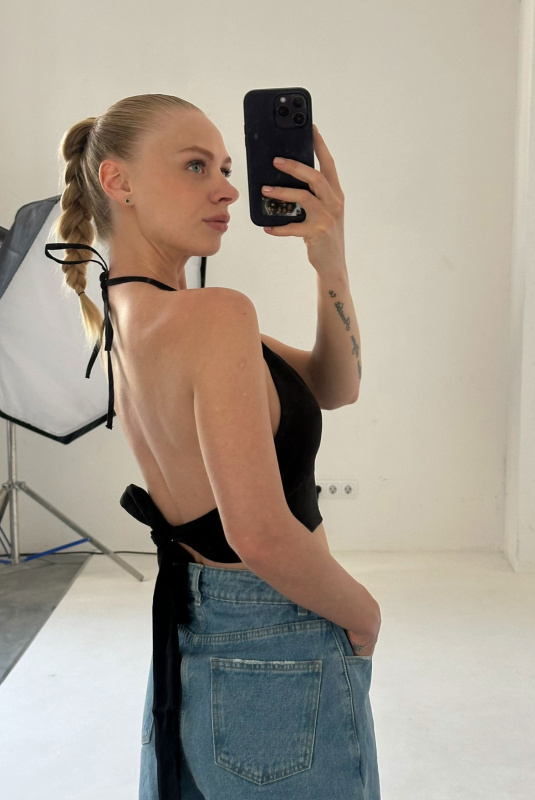 Топ на завязках изо льна BLACK