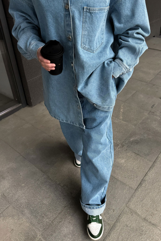 Джинсы на низкой посадке LIGHT BLUE Джинсы на низкой посадке LIGHT BLUE