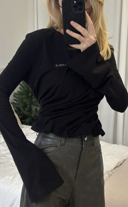 Лонгслив с перекрутом (черный)