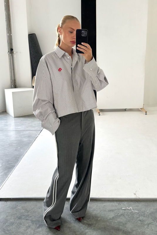 Рубашка обьемная укороченная GREY Рубашка обьемная укороченная GREY