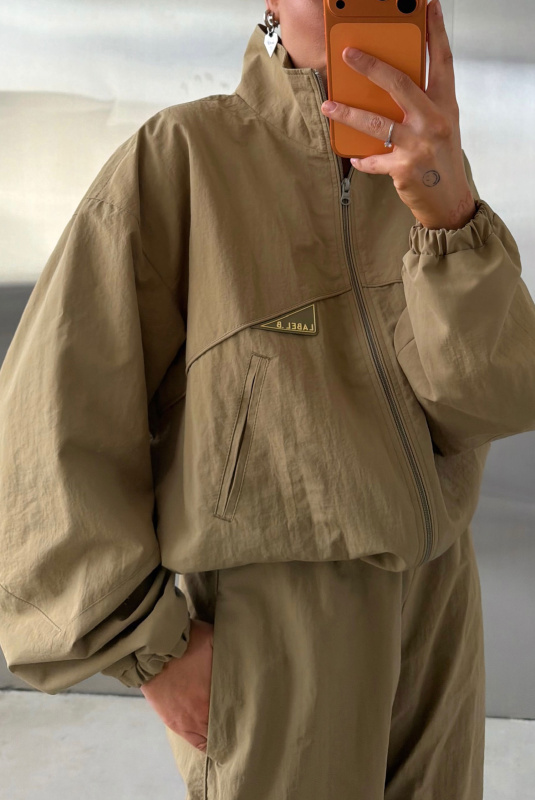 Куртка плащевая