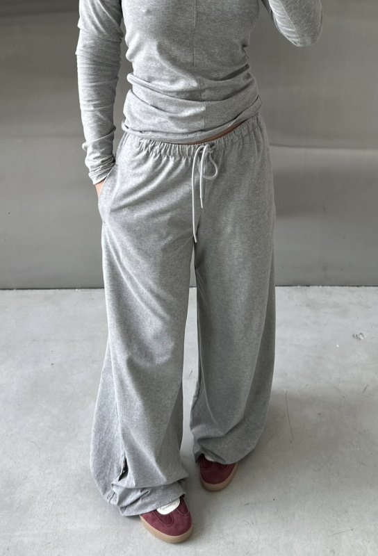 Брюки широкие