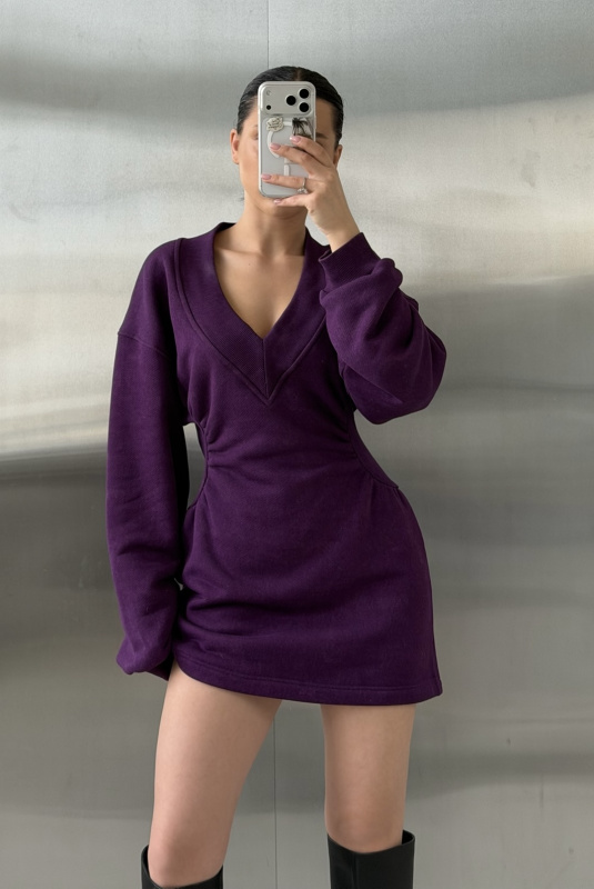 Платье приталенное