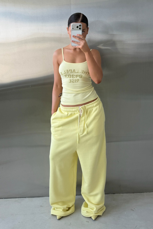 Майка на бретелях